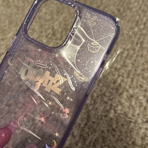 ✨NWT!✨ VELVET CAVIAR PURPLE SPARKLE BRATZ IPHONE 14 PRO MAX CASE - Picture 3 of 3